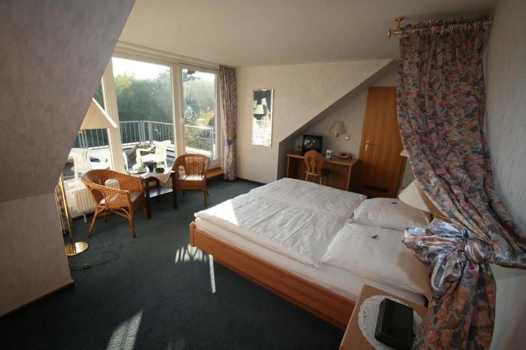 Hotel Bergischer Hof Windeck Buitenkant foto