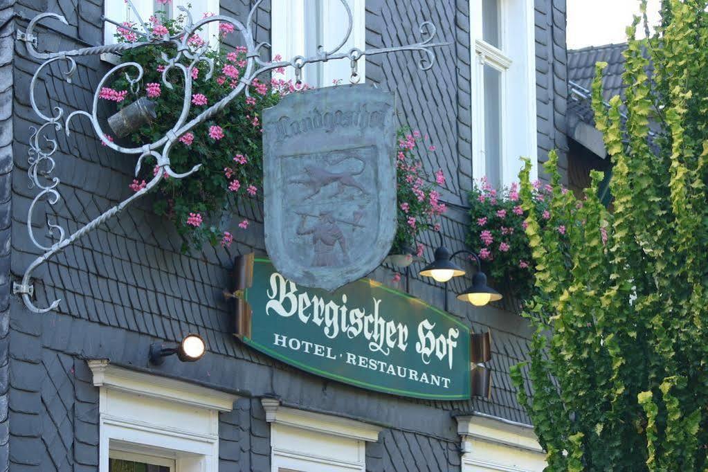 Hotel Bergischer Hof Windeck Buitenkant foto